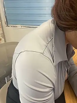 jiajia1060's cam snapshot