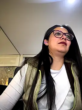 TAMARALEWISMD's cam snapshot