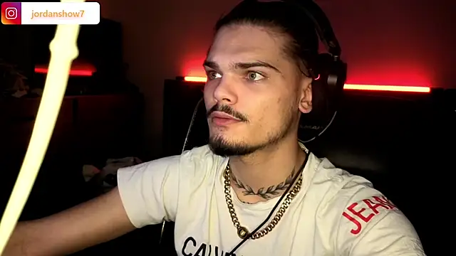 JordanShow's cam snapshot