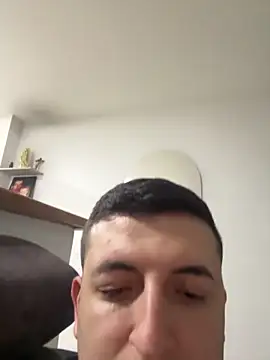 Liam_jones10's cam snapshot