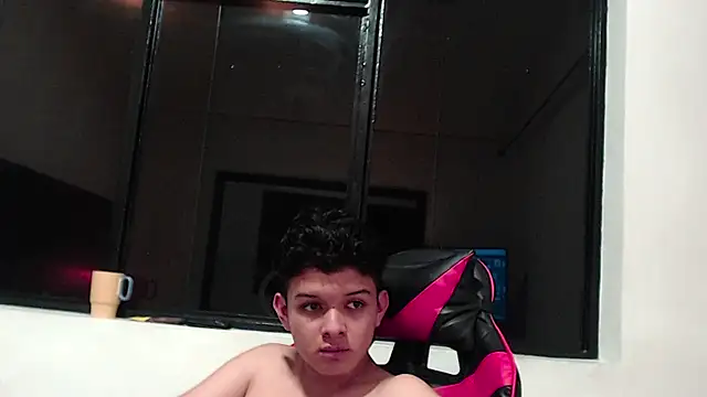 NathanBrookhs live sex cam