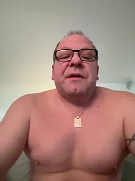 coupleLatinaLovers live sex cam