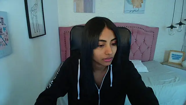 shaneelle live sex cam