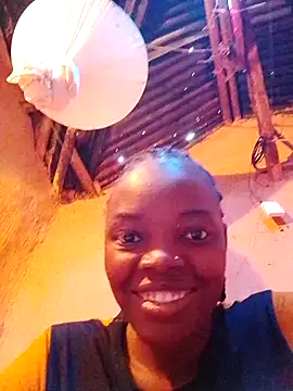 cute_naimah live sex cam