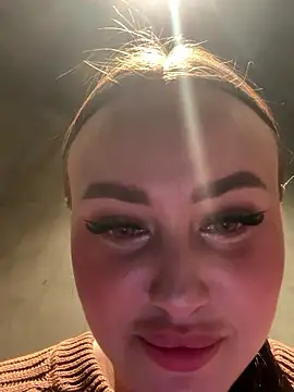 KiraSunshine live sex cam