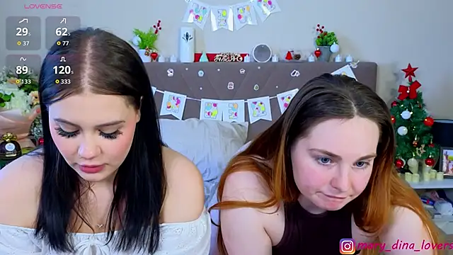 Mary_Dina's cam snapshot