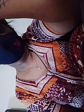 TAMIL_AMMUSRI's cam snapshot