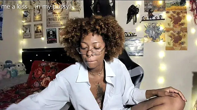 Cristal_Jonas@xh's cam snapshot