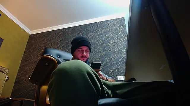 JoshKnights's cam snapshot