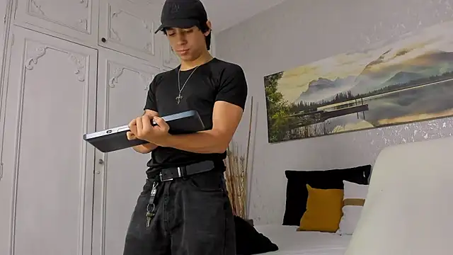 Tyler_durten live sex cam