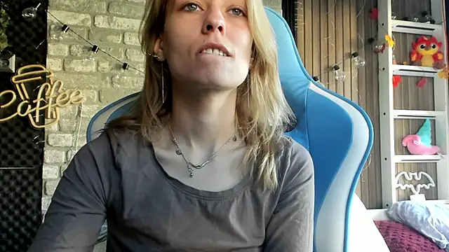 karo123421's cam snapshot