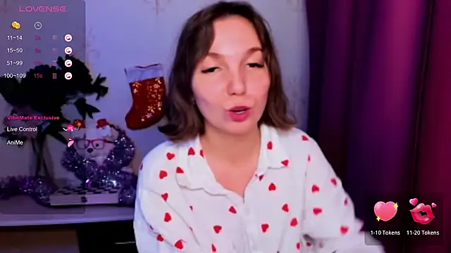 KindHazelHere_'s cam snapshot