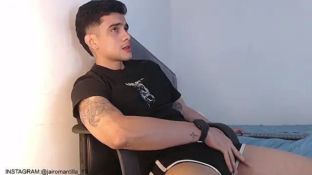 adam_levis17 live sex cam