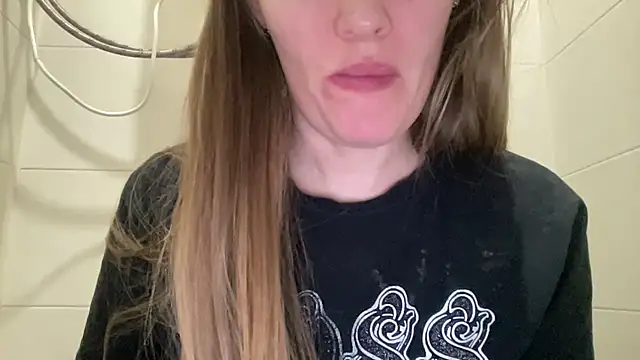 alisa_kitcat's cam snapshot