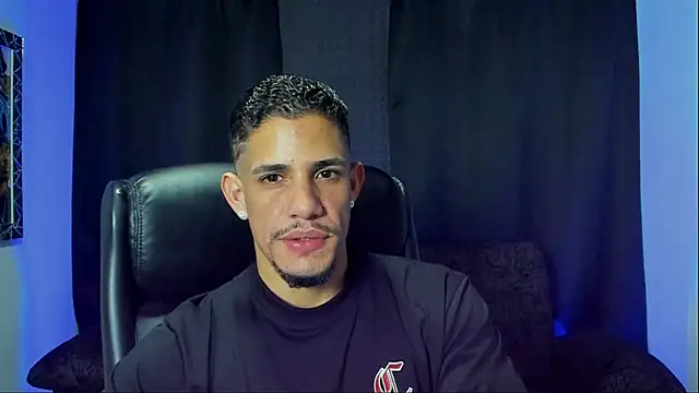 jhonnysnow17 live sex cam