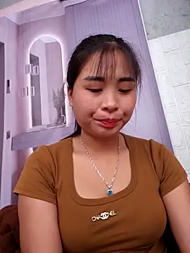 Squirrel-Pear's cam snapshot