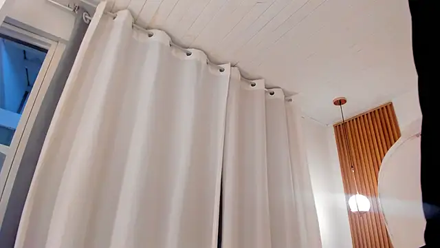 lia_quinn's cam snapshot