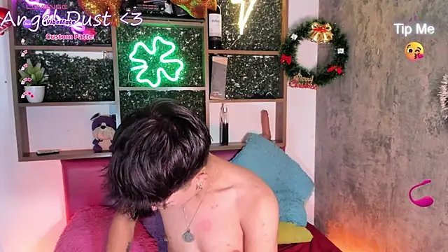 Angeldust19 live sex cam