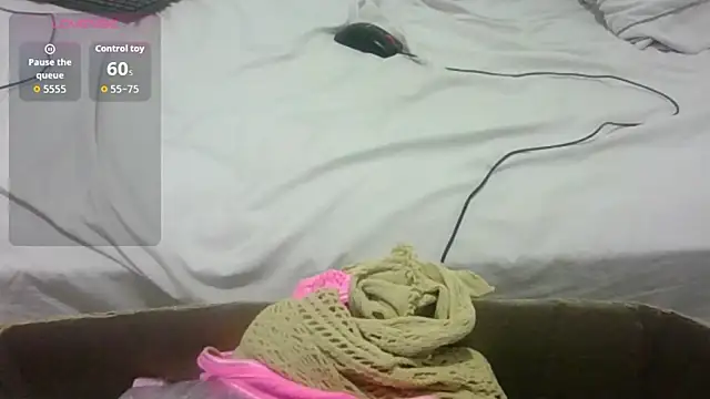 Caty691375's cam snapshot