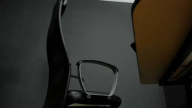 BrianHunts live sex cam