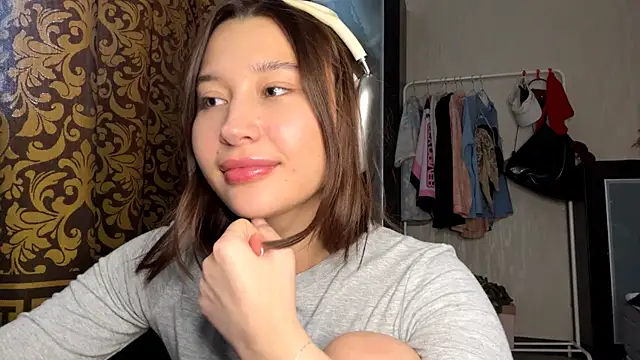 YourCoreanmiracle live sex cam