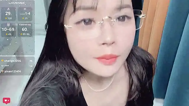 guaiguai-1713's cam snapshot