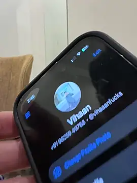 Vihaaanfucks live sex cam