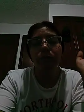 allison_mc's cam snapshot