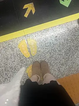 yimisun01 live sex cam