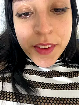 Chanelsexyy live sex cam