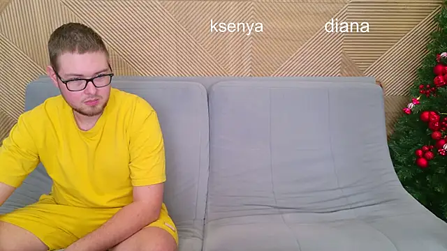 Ksenny live sex cam