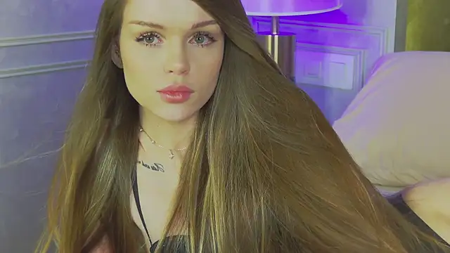 MarilynNova's cam snapshot