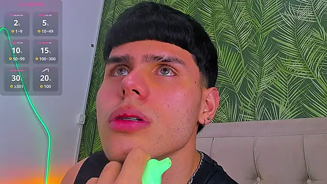 Nathaniel_Park's cam snapshot