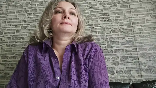 EdithManning live sex cam