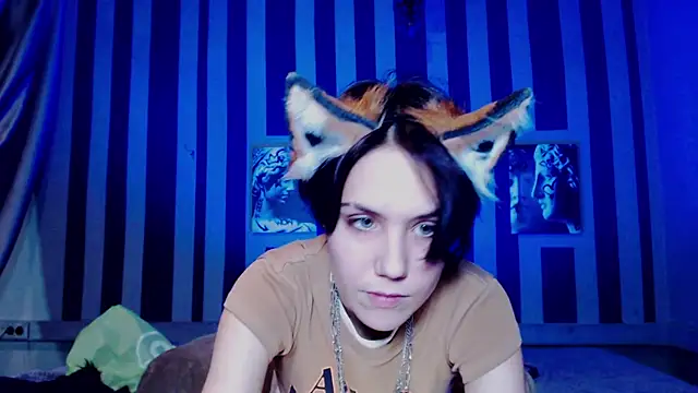 onaloon's cam snapshot