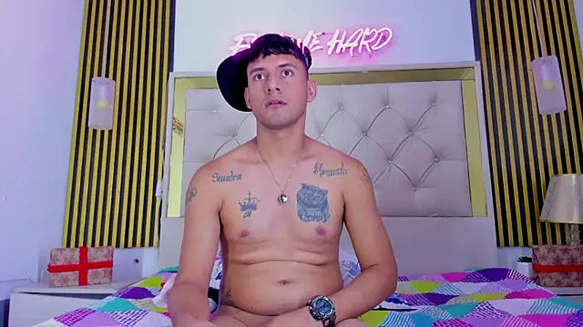 Sweet_kevin1's cam snapshot