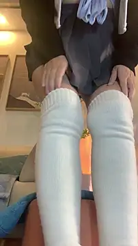 zhizhinaigai's cam snapshot