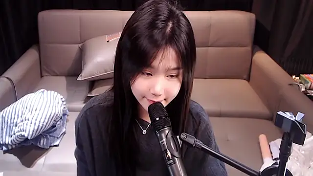 ruirui998's cam snapshot