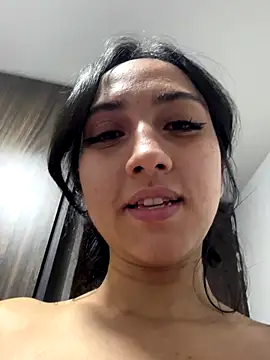 SofiaMillerr1_ live sex cam