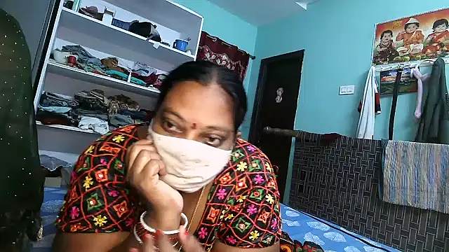 Honey__baby_'s cam snapshot