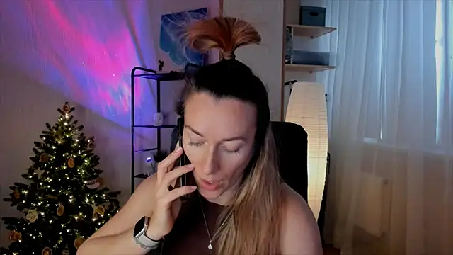 RebeccaMartinez live sex cam