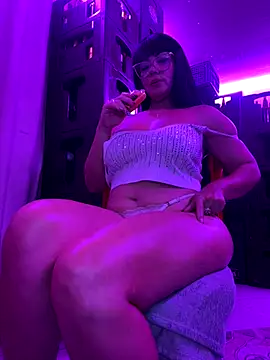 Hot_beauty__ live sex cam