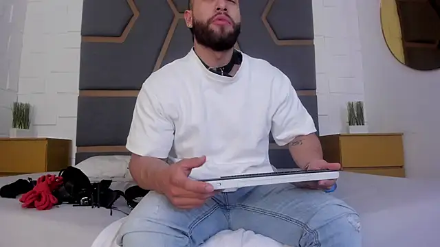 massimofiore_'s cam snapshot