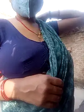 Lattika-Bhabhi live sex cam