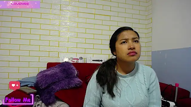 ricura_mily live sex cam