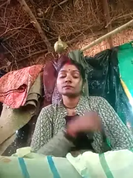 Kiran_bhabi's cam snapshot