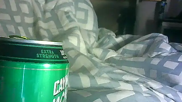 ON3YOULLN3VER_FIR3's cam snapshot