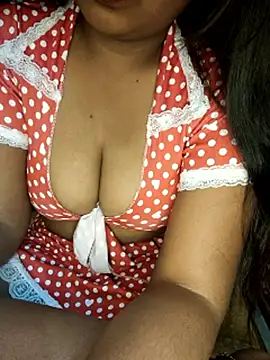 Cranberry_70's cam snapshot