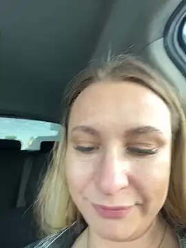 OlgaBuzzz live sex cam