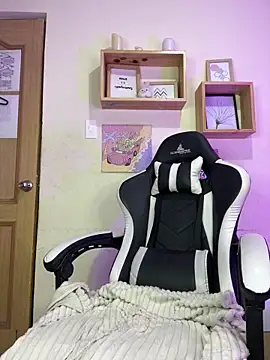 soy_sarah_ live sex cam